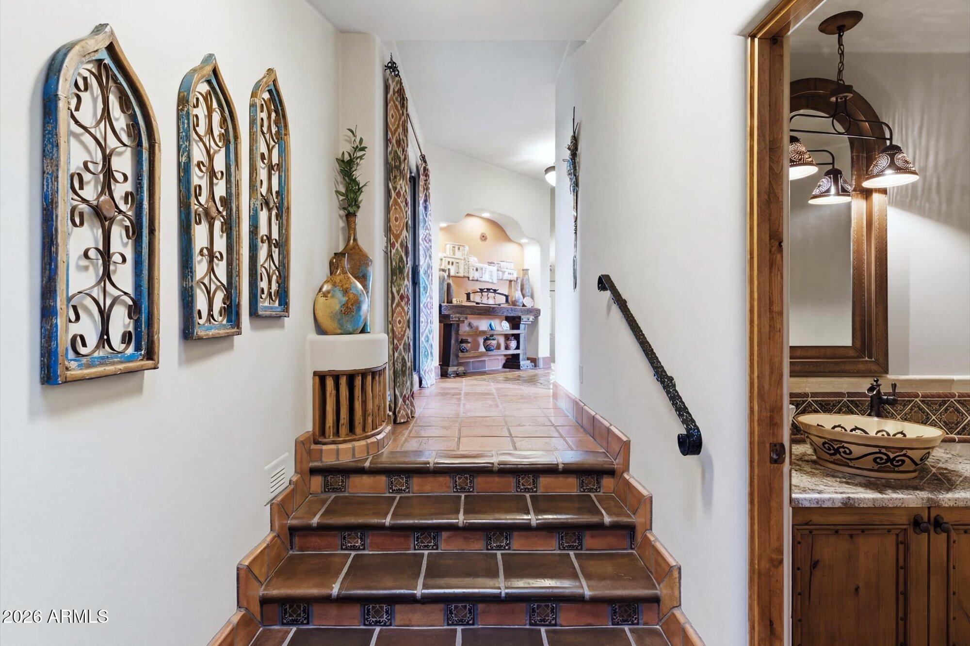 UNSUBDIVIDED CAVE CREEK - Residential