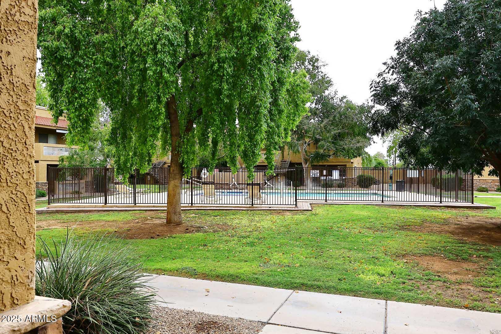 303 N MILLER Road 1007