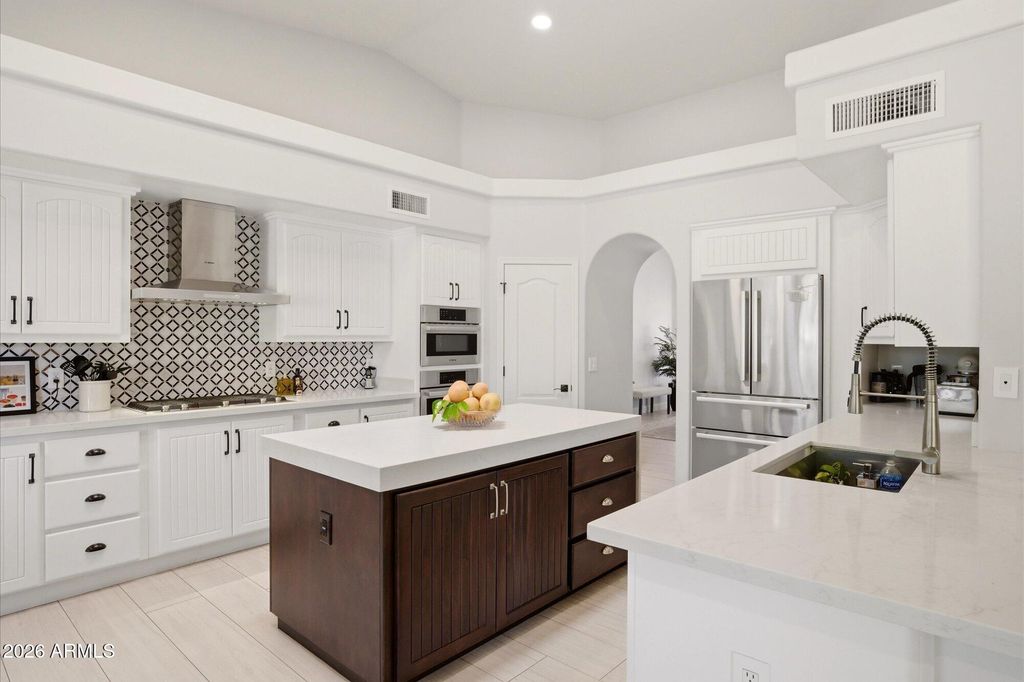 Photo of 9458 E Desert Cove Avenue, Scottsdale, AZ 85260 (MLS # 7010638)