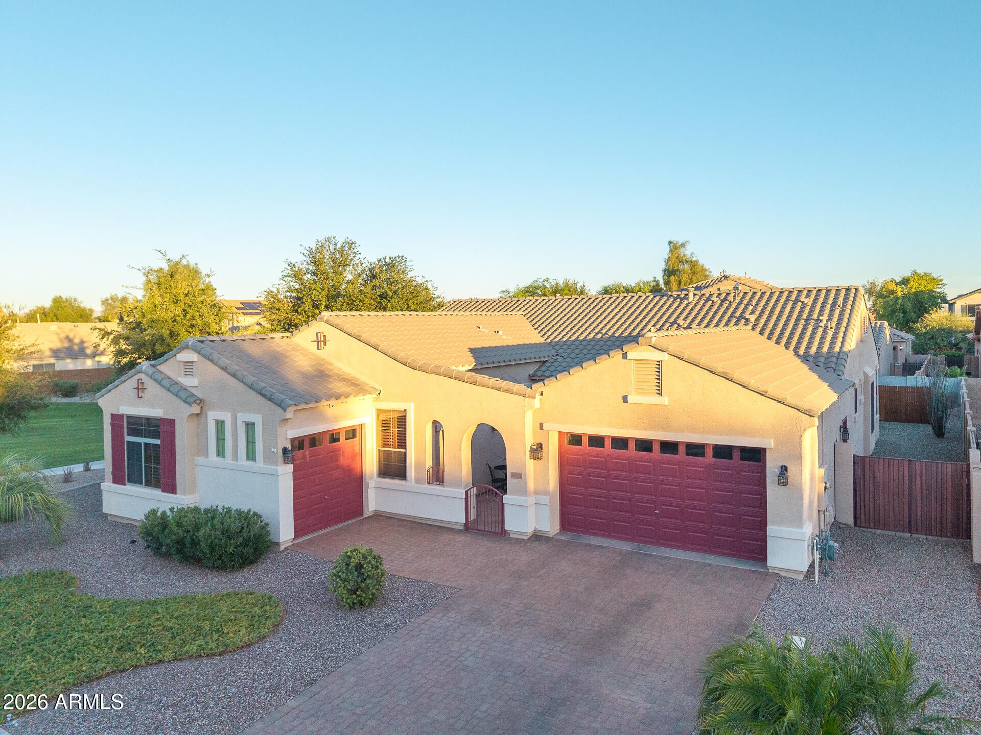 1331 E RACINE Drive