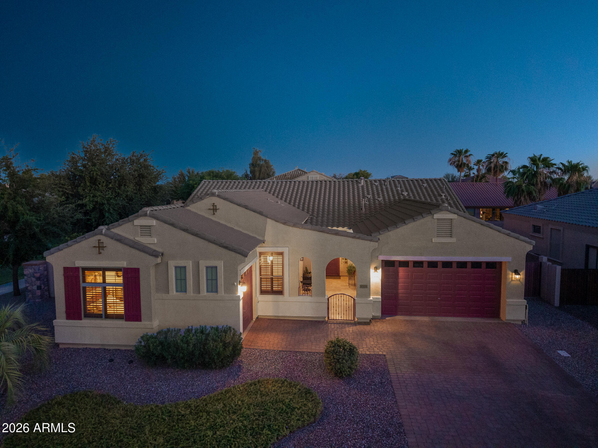1331 E RACINE Drive