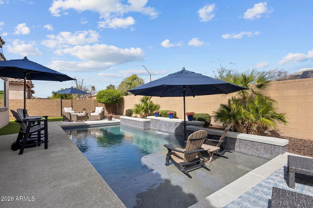 Photo of 13714 W Sarano Terrace, Litchfield Park, AZ 85340 (MLS # 6985402)