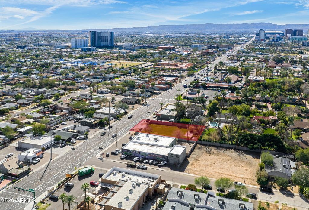 Photo of 22182222 N 7th Street #22, Phoenix, AZ 85006 (MLS # 6990891)