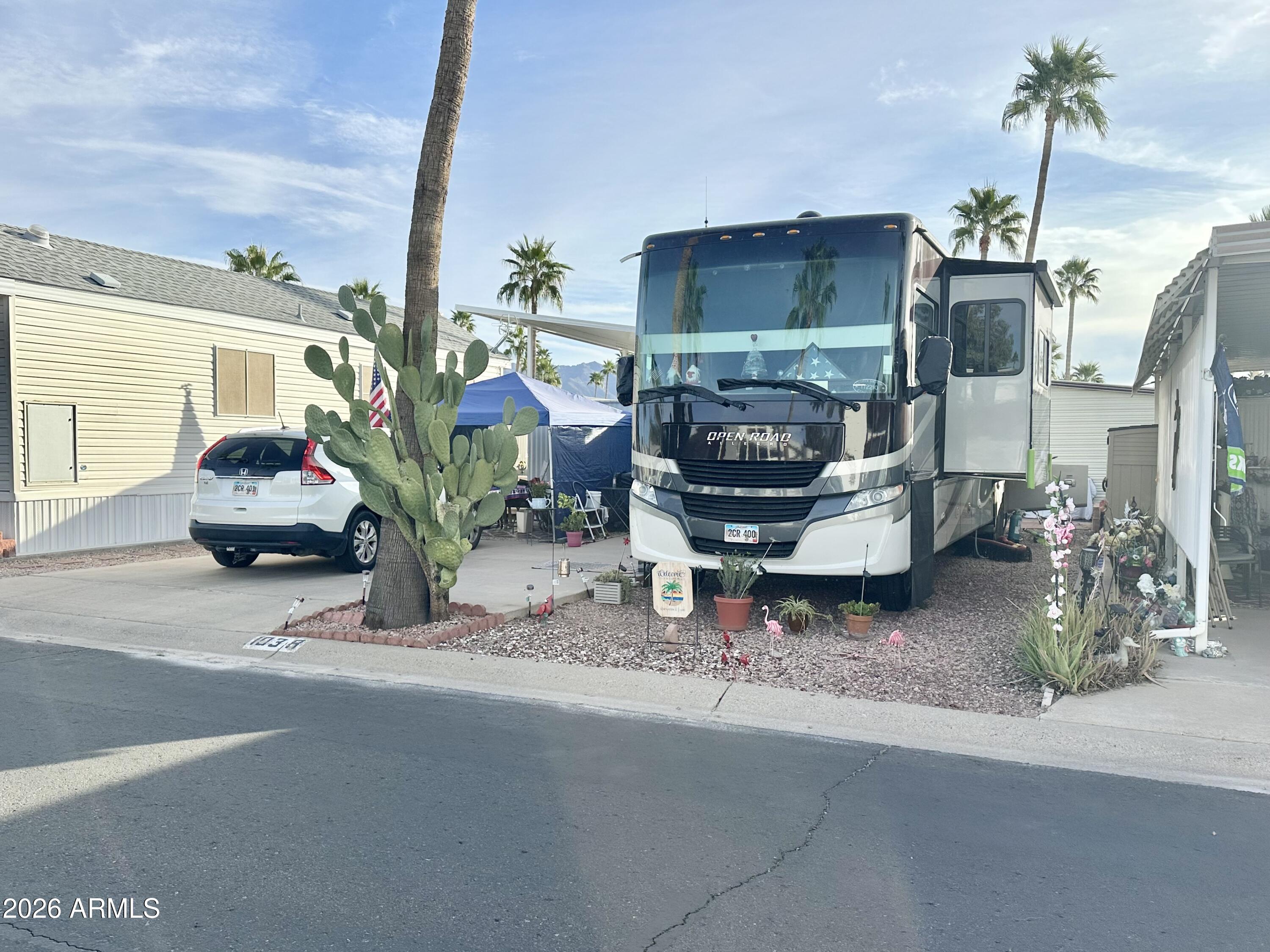 1038 S QUARTZ Drive 1038