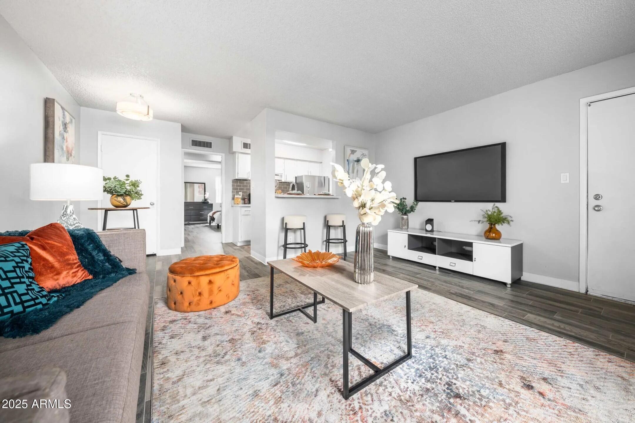 9410 N 31st Avenue 1