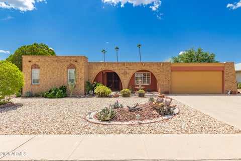 Photo of 10207 W Oak Ridge Drive, Sun City, AZ 85351 (MLS # 7004911)