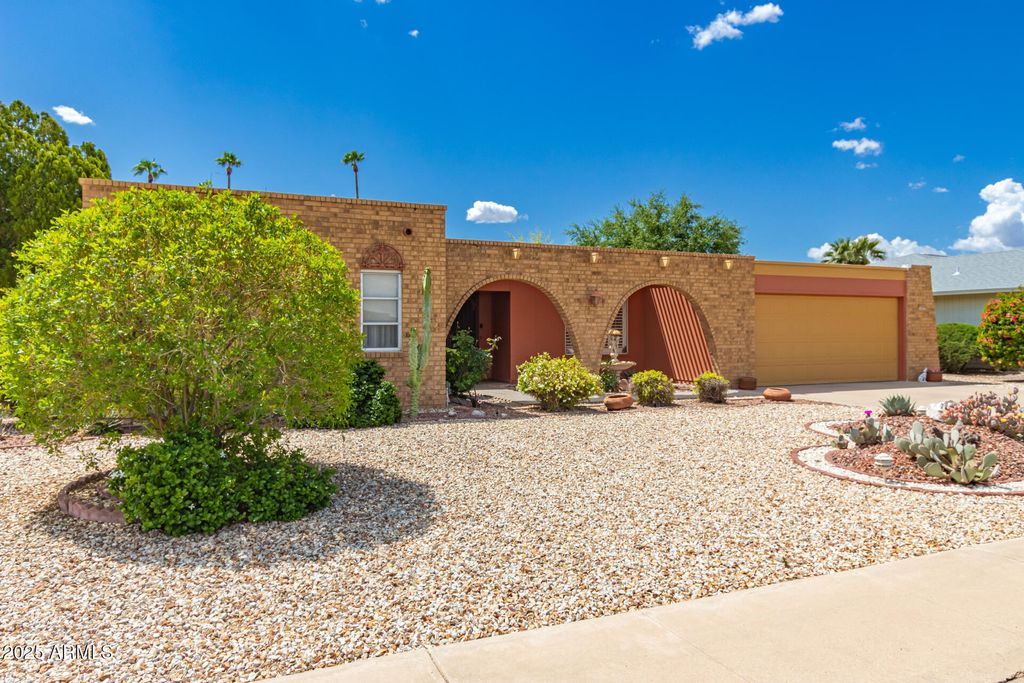 Photo of 10207 W Oak Ridge Drive, Sun City, AZ 85351 (MLS # 7004911)