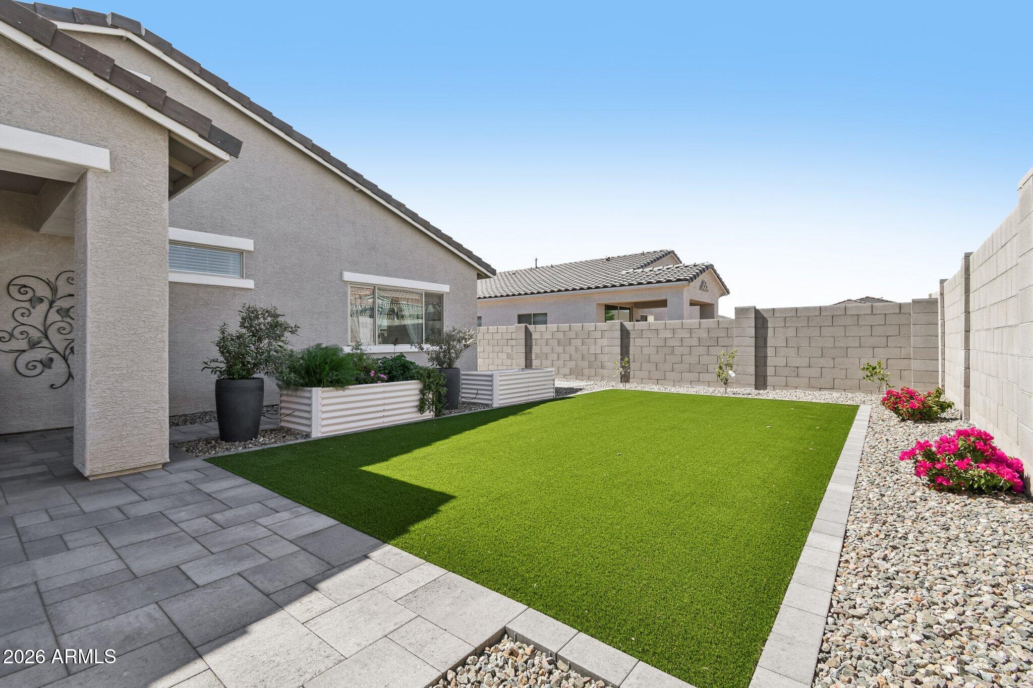 1356 E AVENIDA KINO --