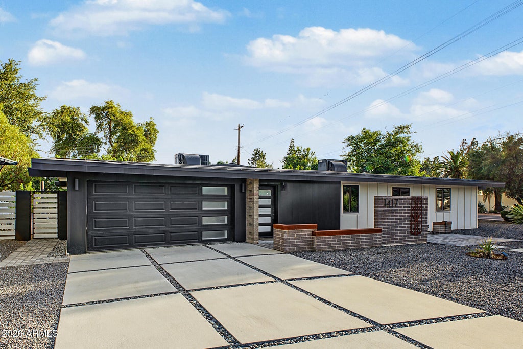 Photo of 1417 W Glenn Drive, Phoenix, AZ 85021 (MLS # 7094989)