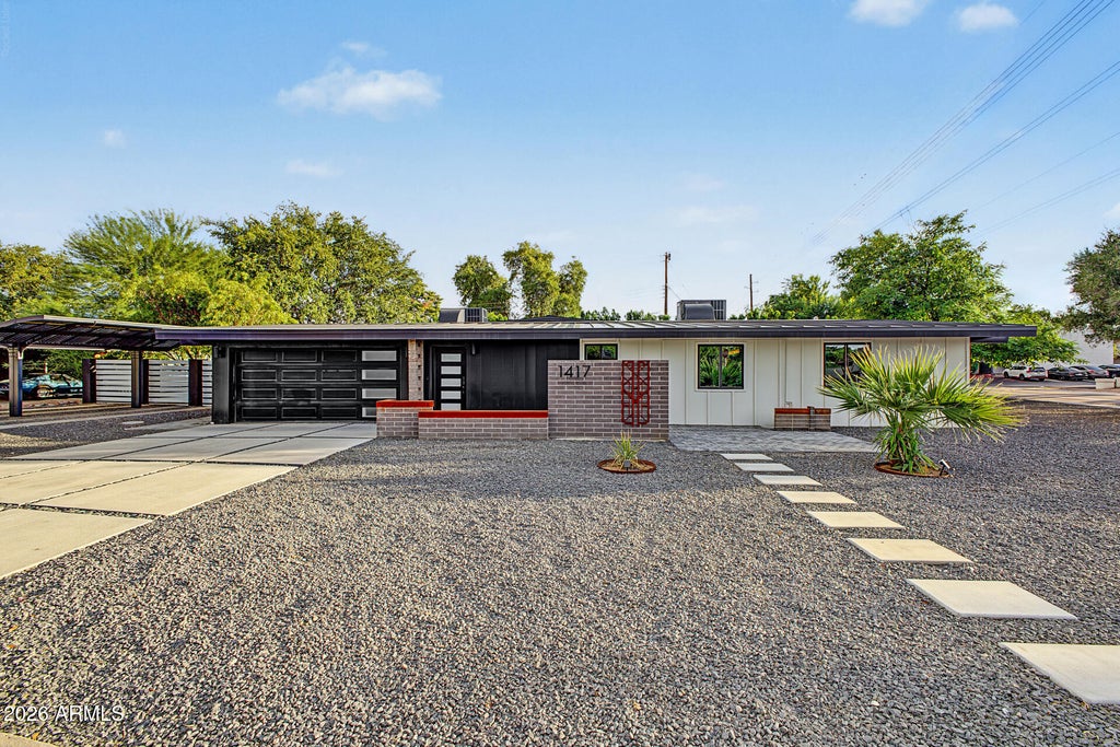 Photo of 1417 W Glenn Drive, Phoenix, AZ 85021 (MLS # 7094989)