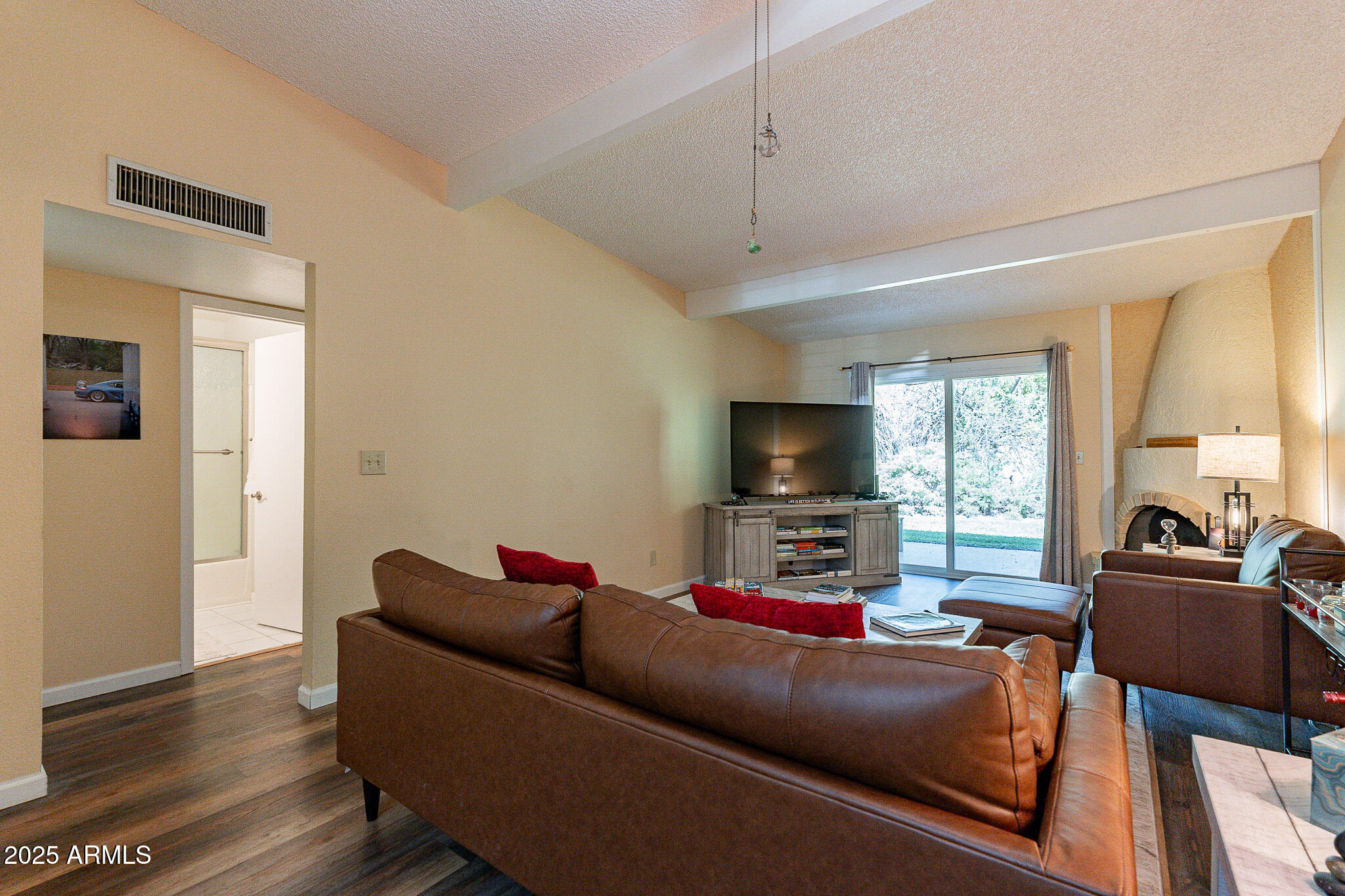 130 CASTLE ROCK Road 100