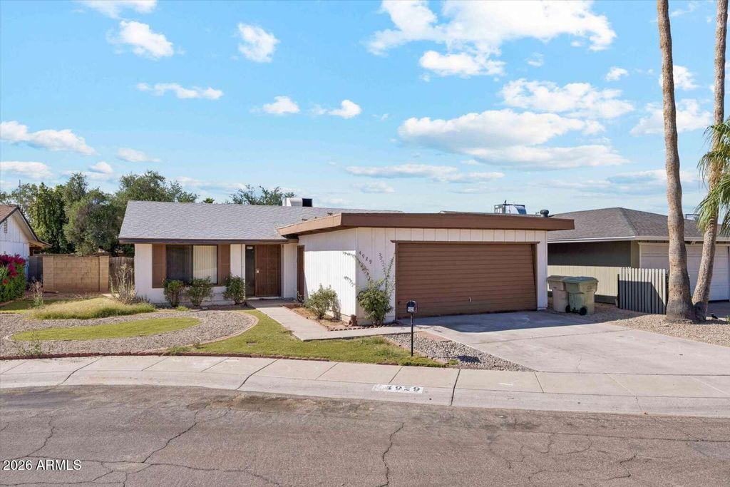 Photo of 4929 W Townley Avenue, Glendale, AZ 85302 (MLS # 7032563)