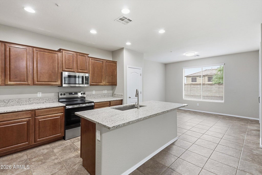 Photo of 12567 W Blackstone Lane, Peoria, AZ 85383 (MLS # 7086691)