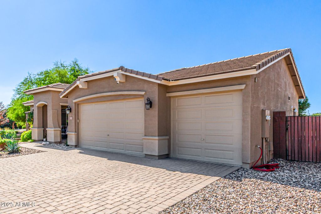 Photo of 42214 N Ambrosio Drive, San Tan Valley, AZ 85140 (MLS # 6935321)