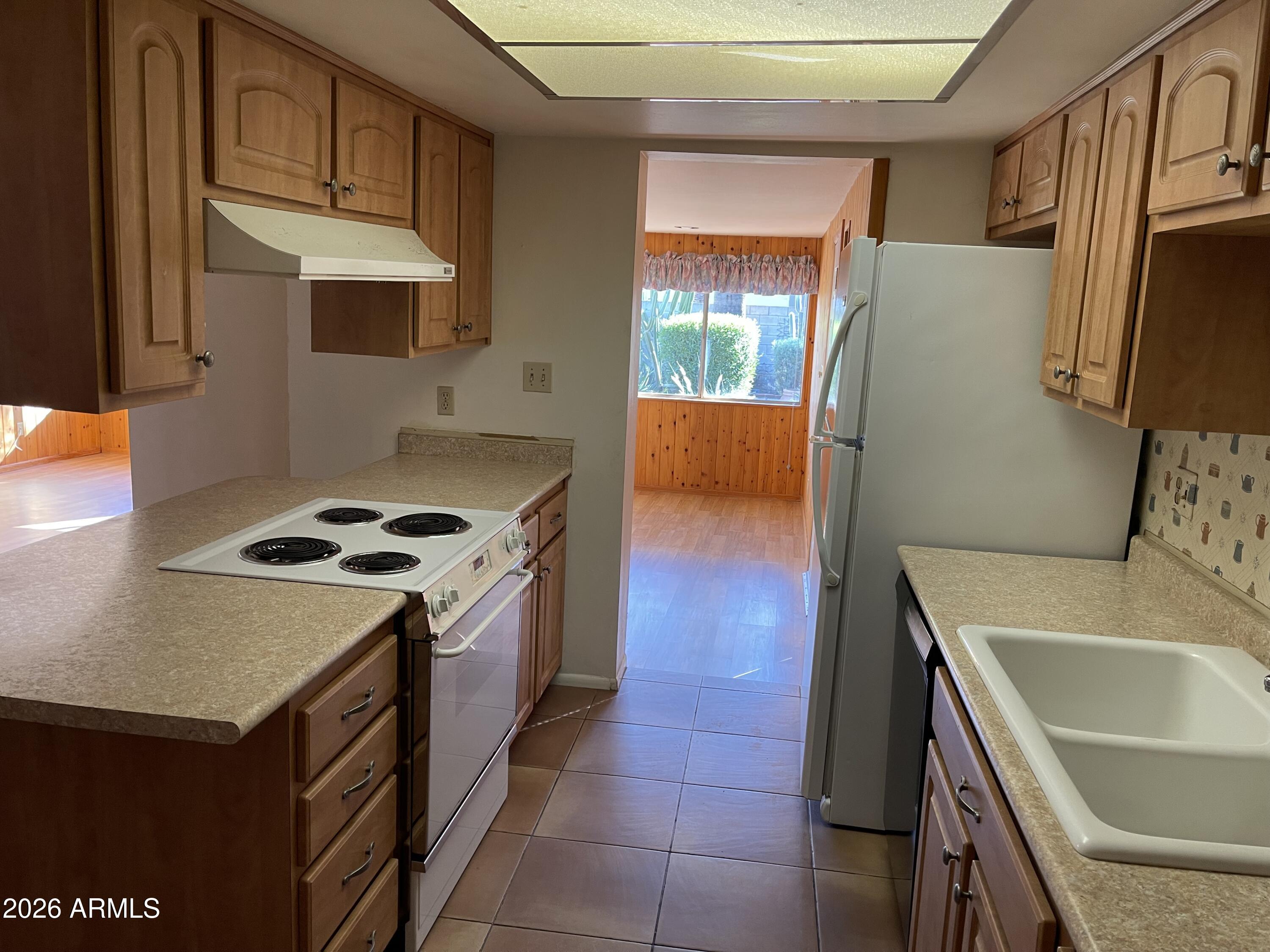 8613 E ORANGE BLOSSOM Lane