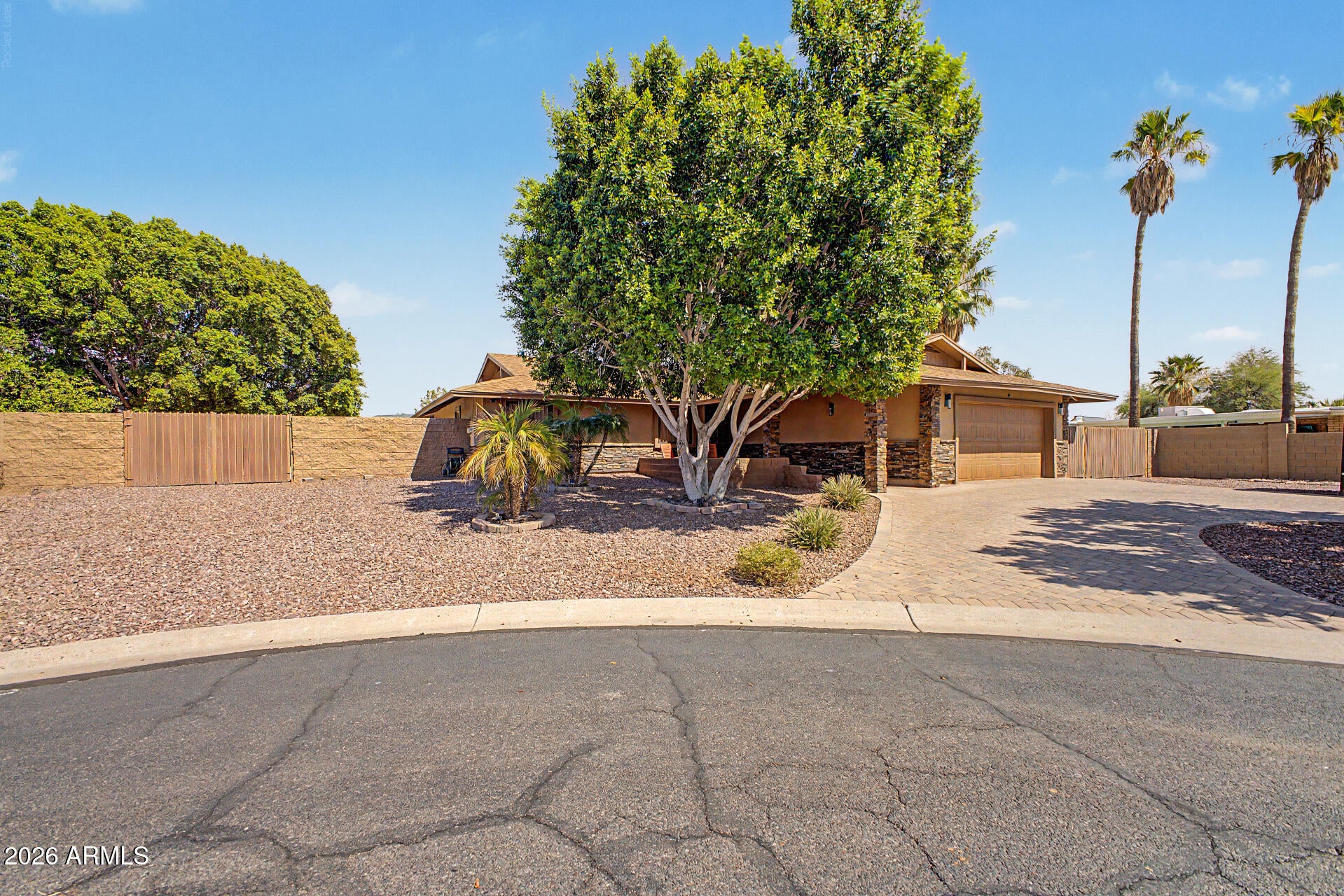 1945 N 66TH Place