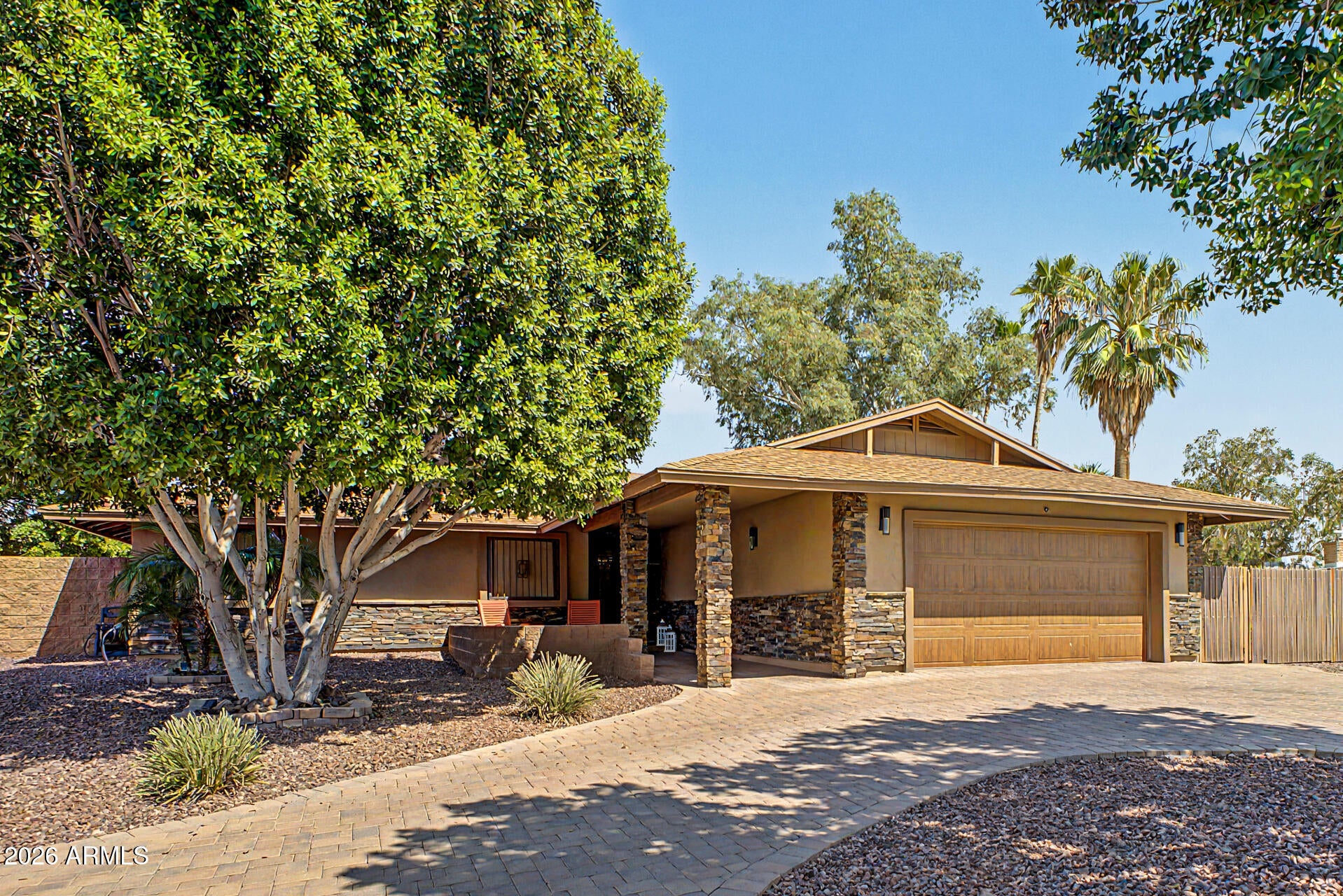 1945 N 66TH Place