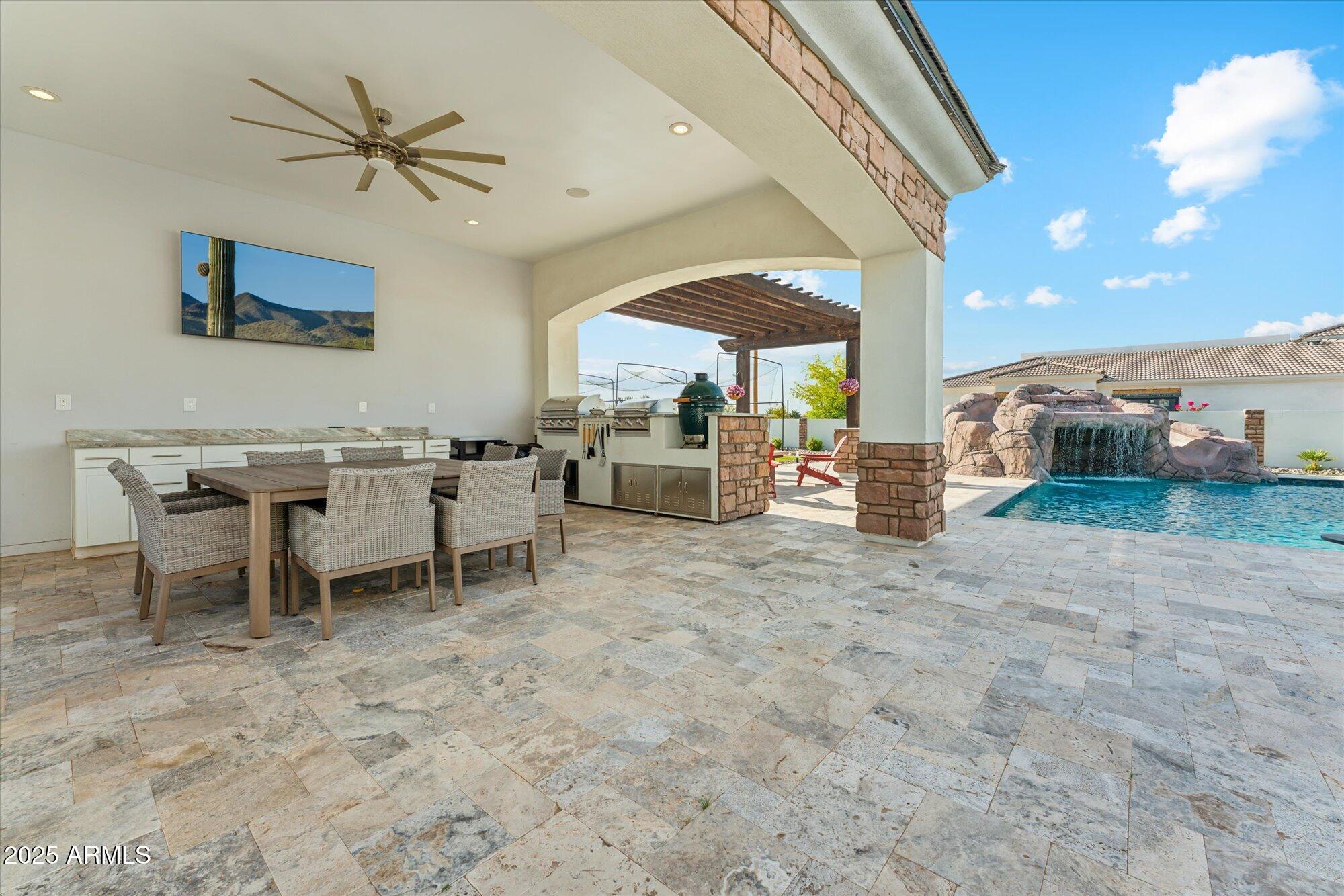 WEST VILLAGE OF SANTAN LAKESIDE ESTATES 2 LTS 1-20 - Residential