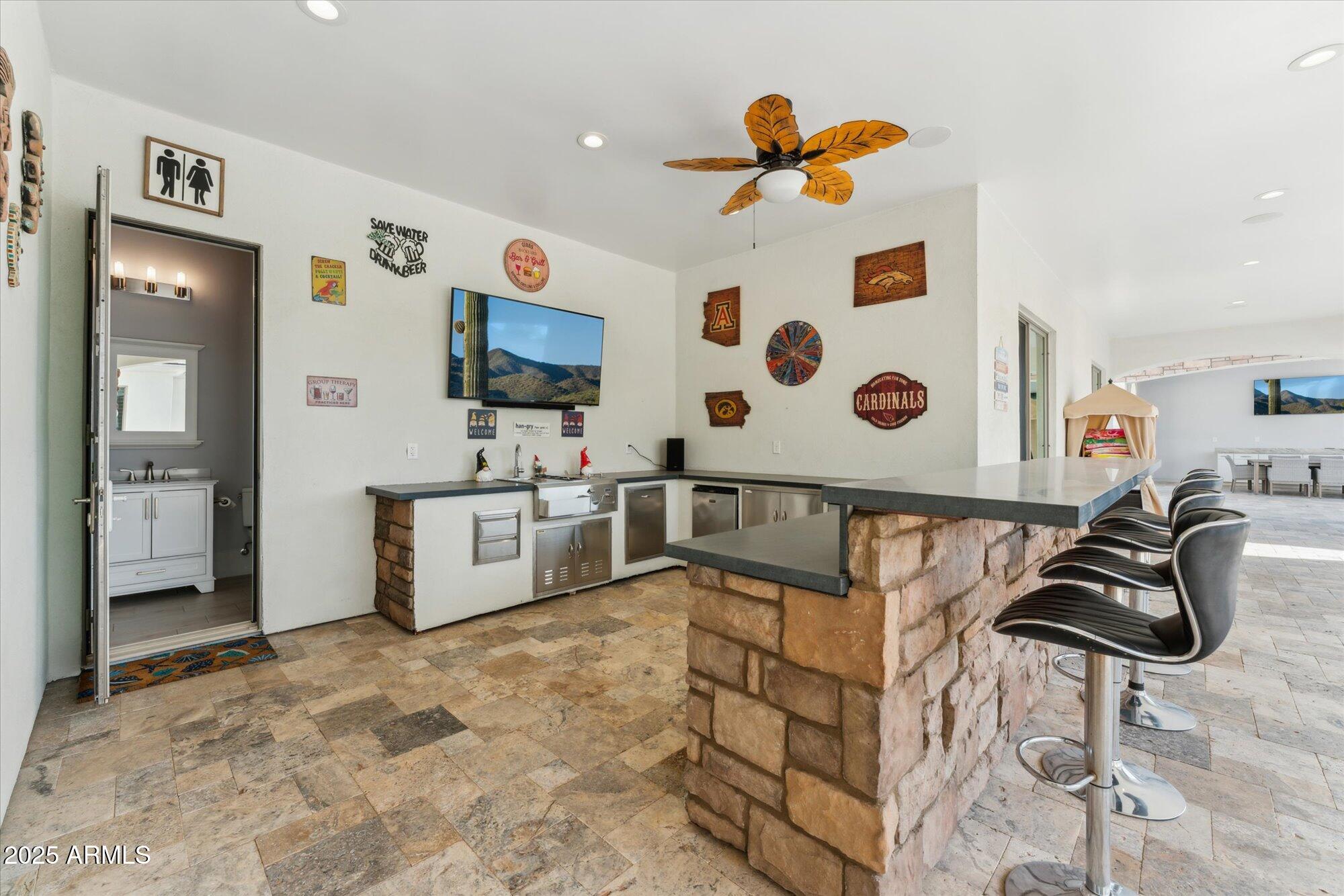 WEST VILLAGE OF SANTAN LAKESIDE ESTATES 2 LTS 1-20 - Residential