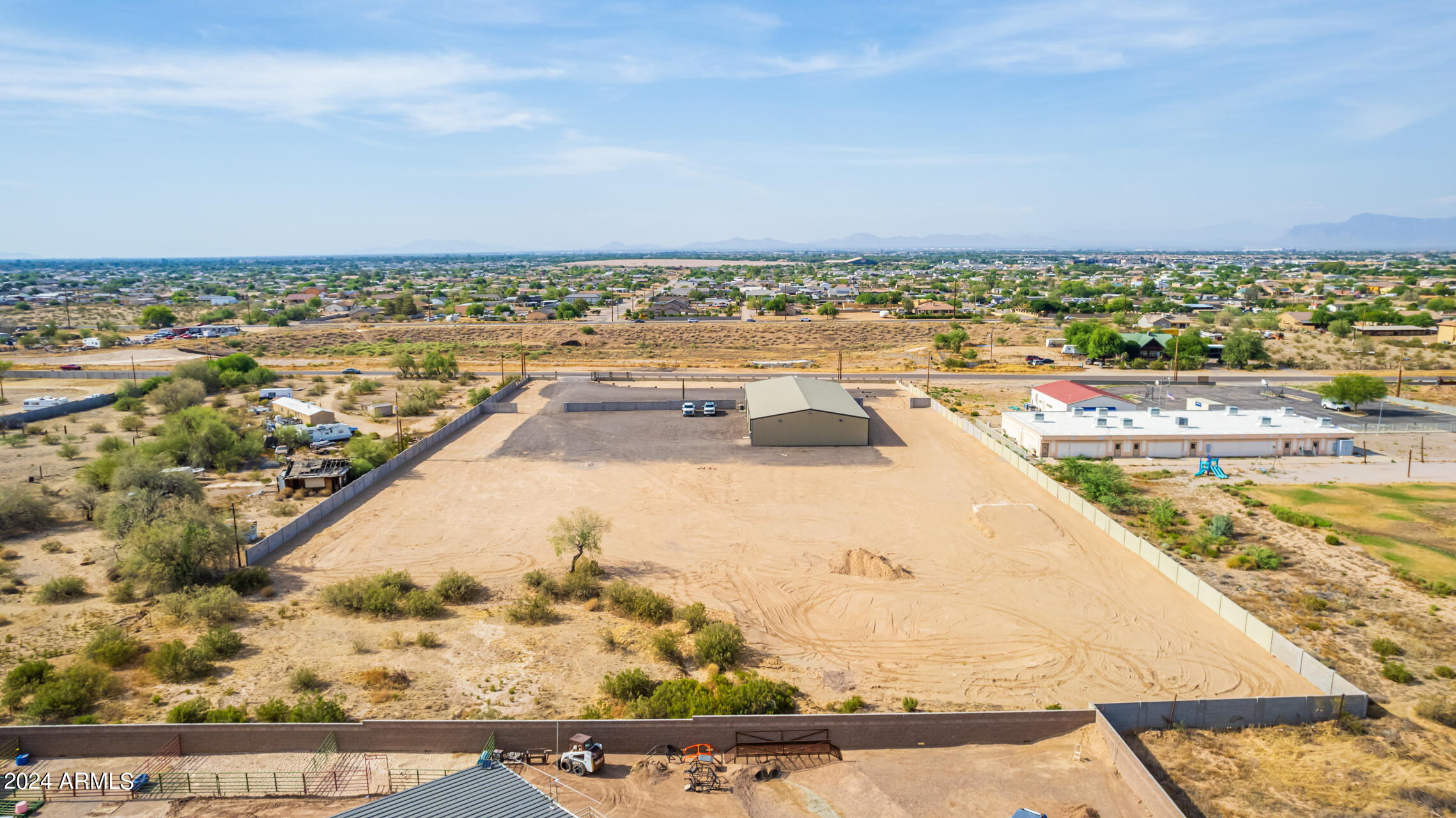7467 W Hunt Highway
