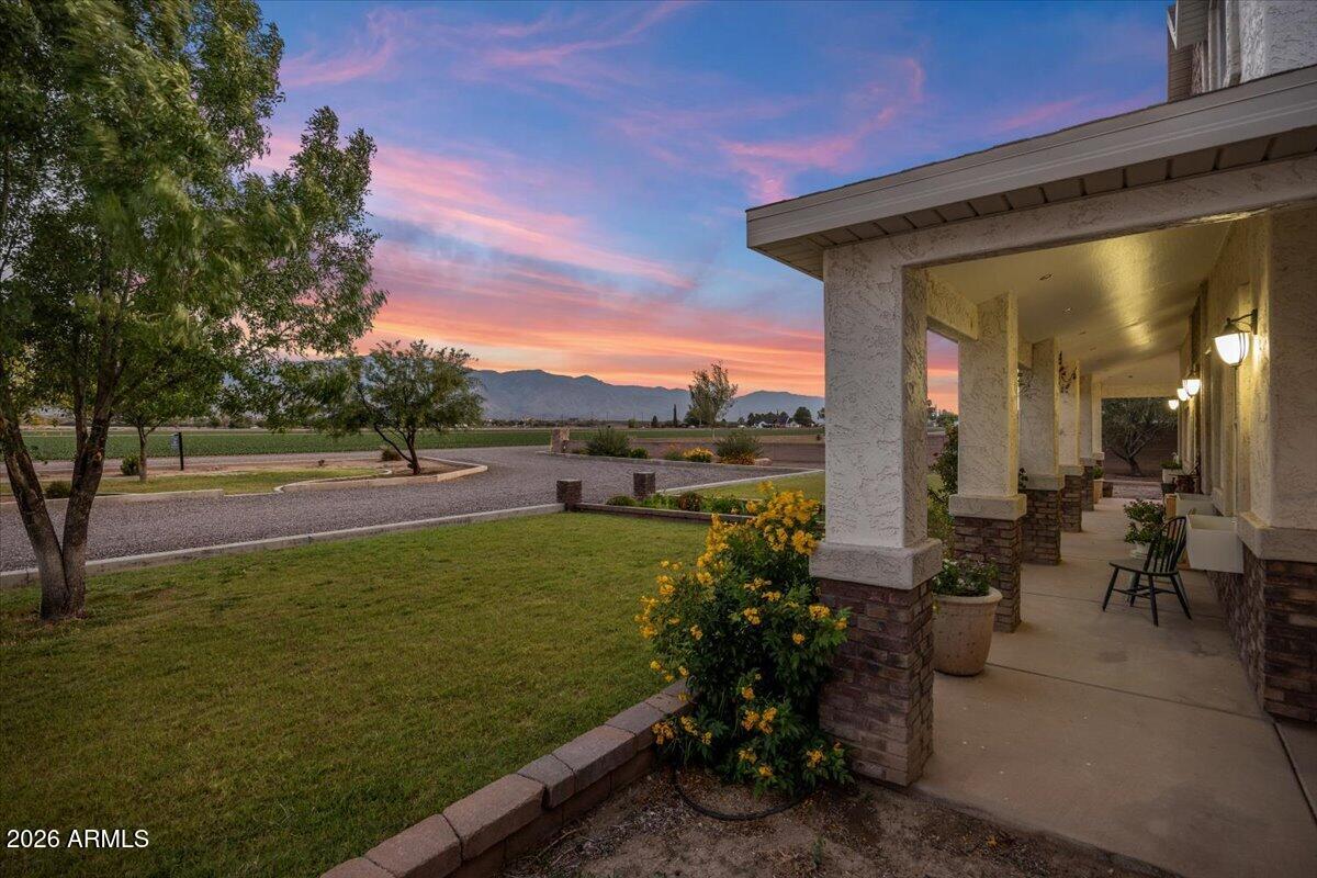 4812 W ABBEY Road