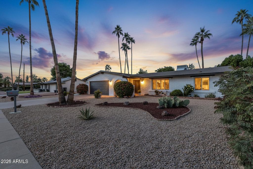 Photo of 5212 E Evans Drive, Scottsdale, AZ 85254 (MLS # 7001424)