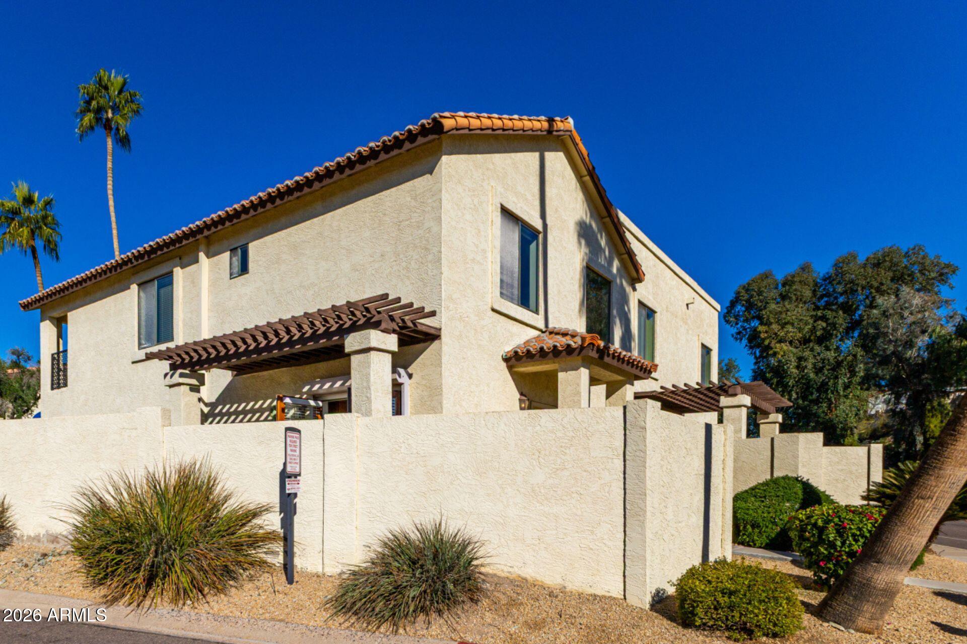 4716 E CALDWELL Street 1