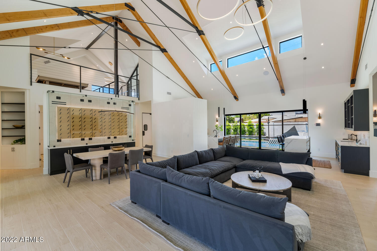 4216 E Hazelwood Street