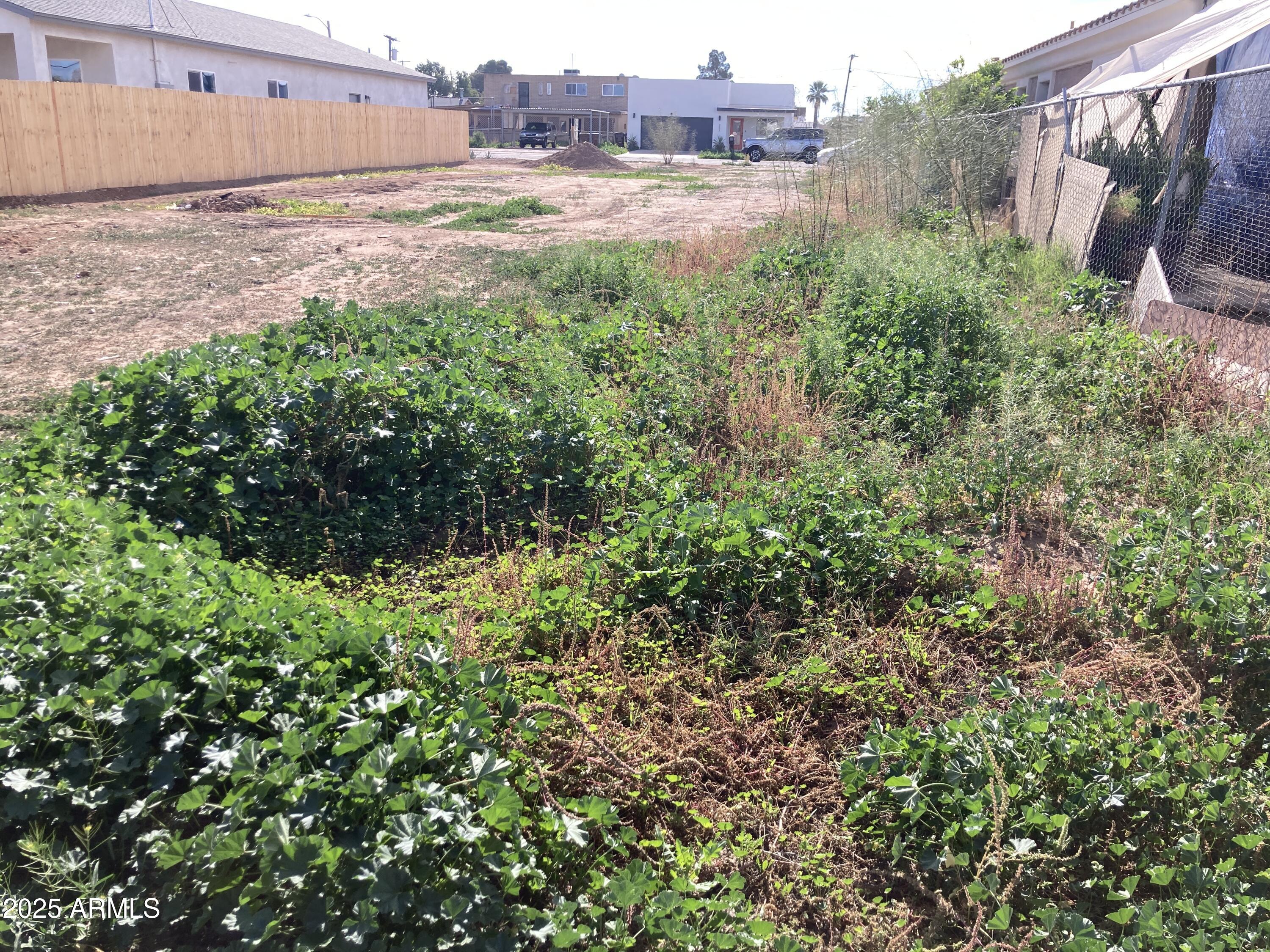 252 W BYRD Avenue 15