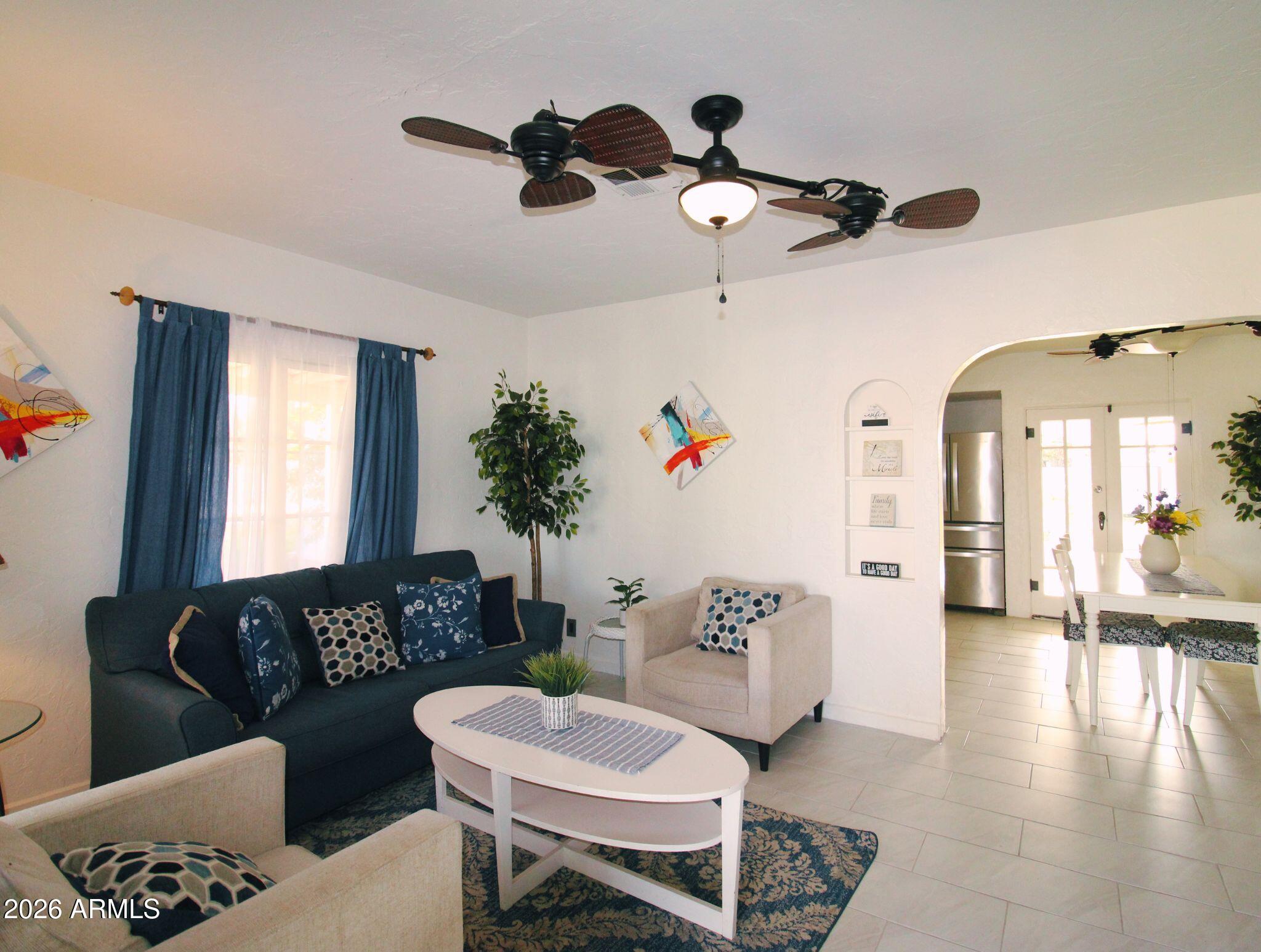 5841 W GARDENIA Avenue