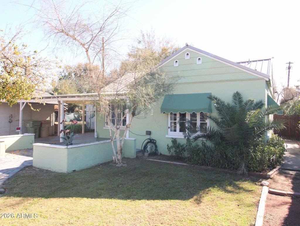 Photo of 5841 W Gardenia Avenue, Glendale, AZ 85301 (MLS # 6974466)