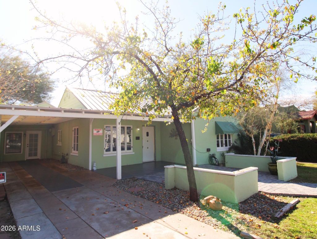 Photo of 5841 W Gardenia Avenue, Glendale, AZ 85301 (MLS # 6974466)