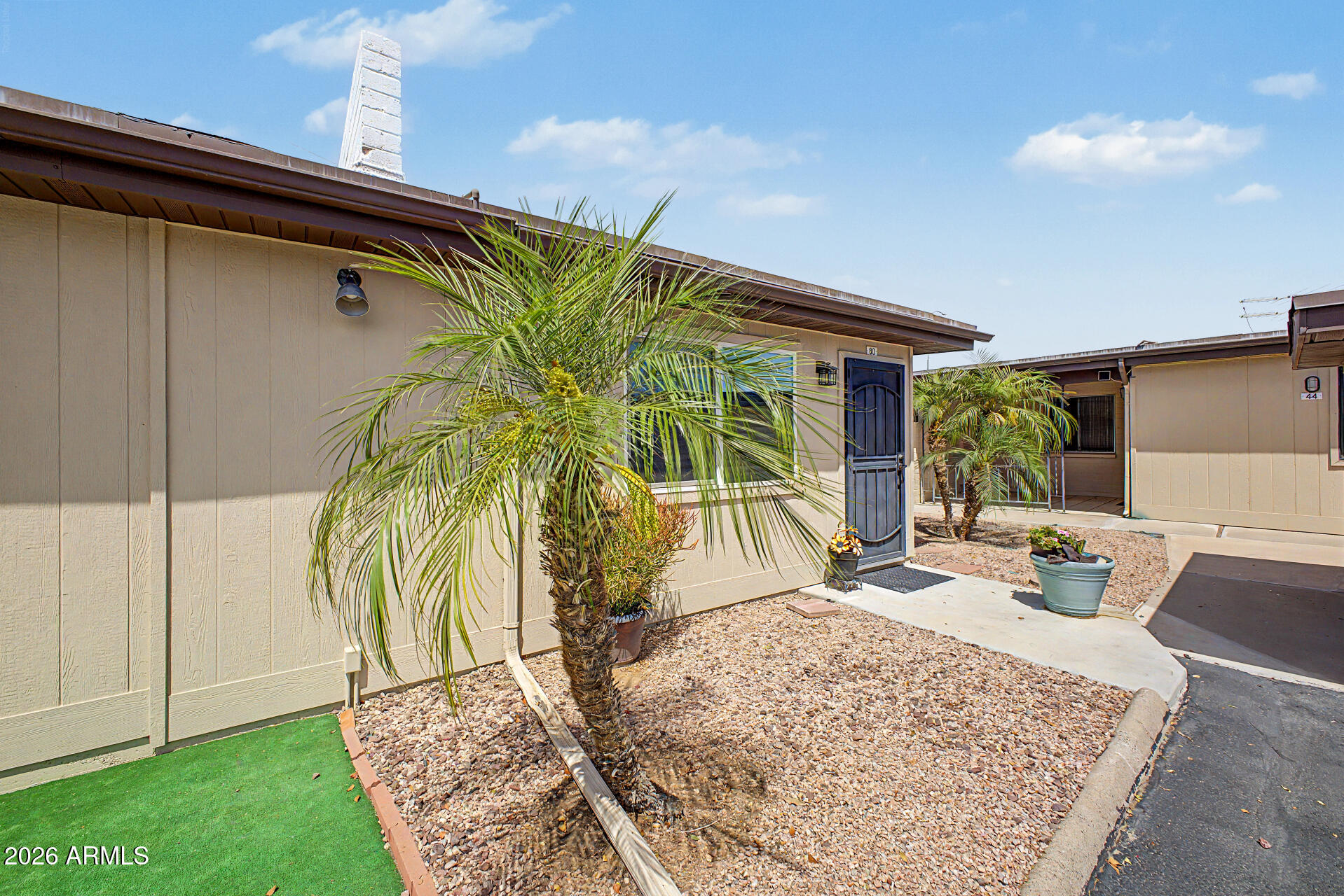 SUNLAND VILLAS - Residential
