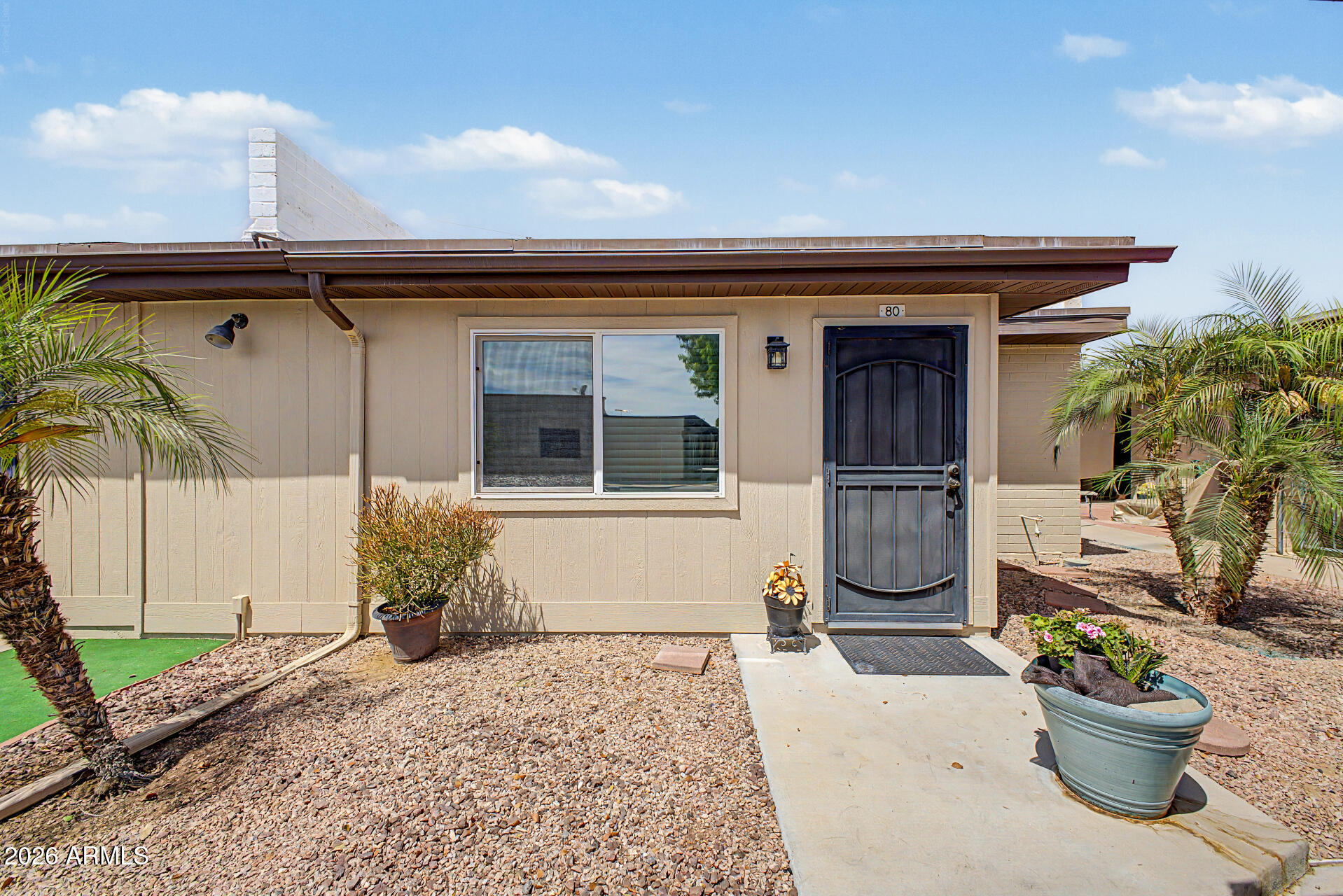 SUNLAND VILLAS - Residential