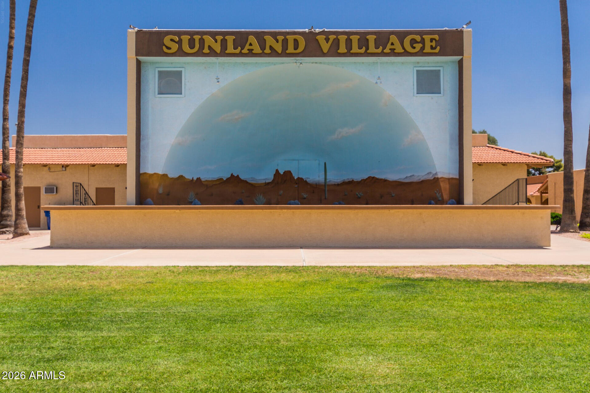 SUNLAND VILLAS - Residential