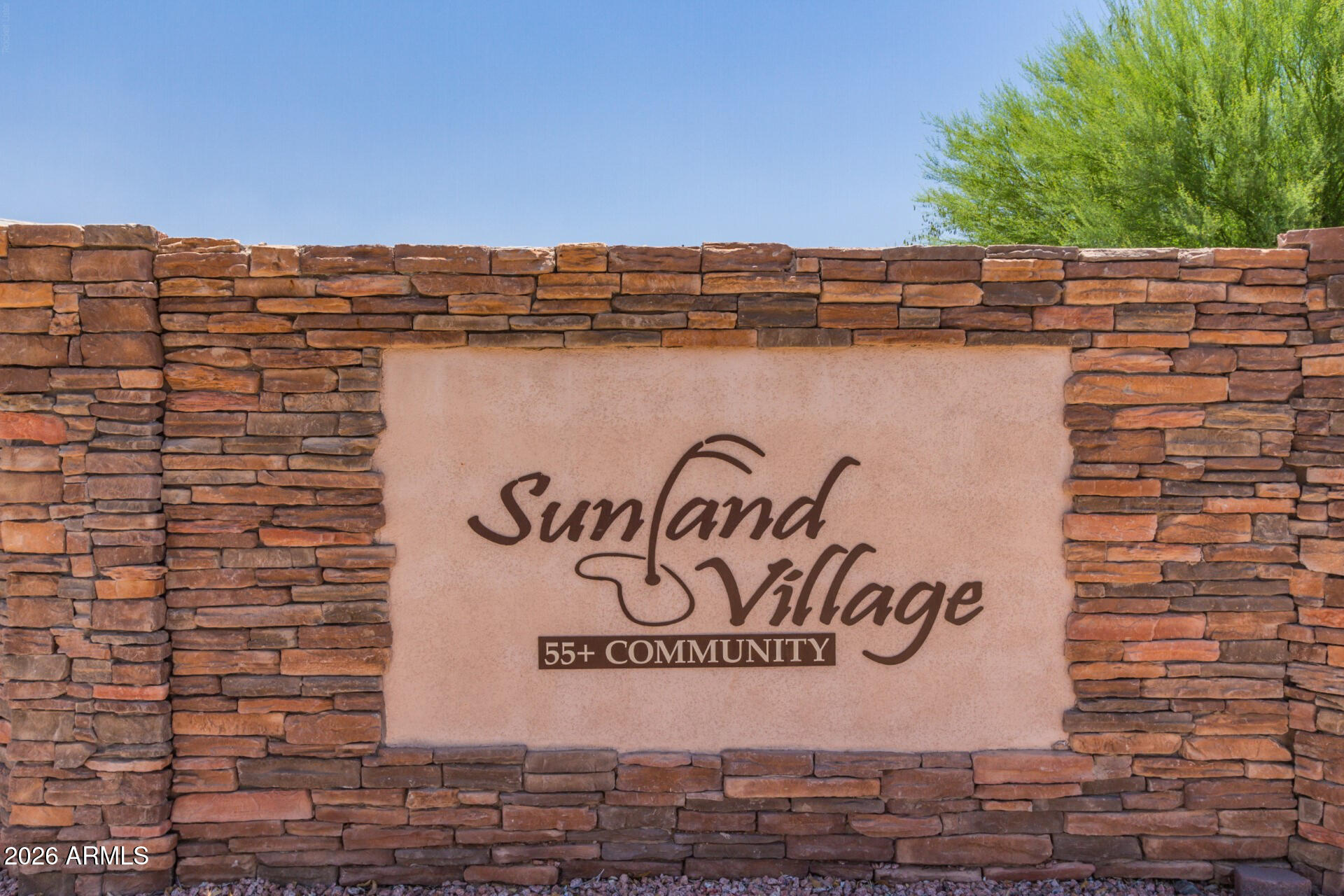 SUNLAND VILLAS - Residential
