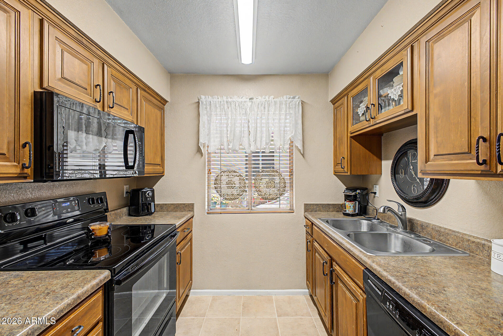 SUNLAND VILLAS - Residential