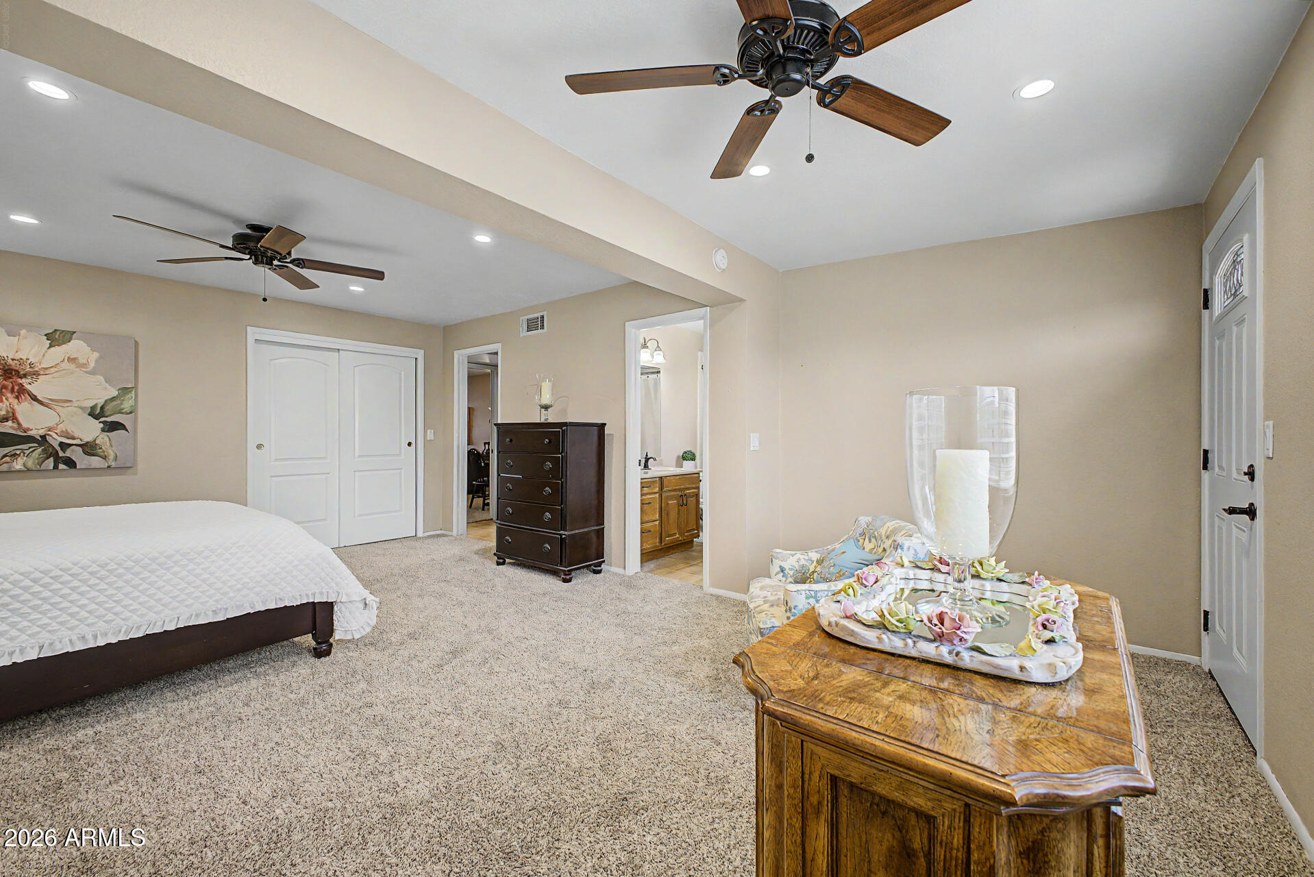 SUNLAND VILLAS - Residential