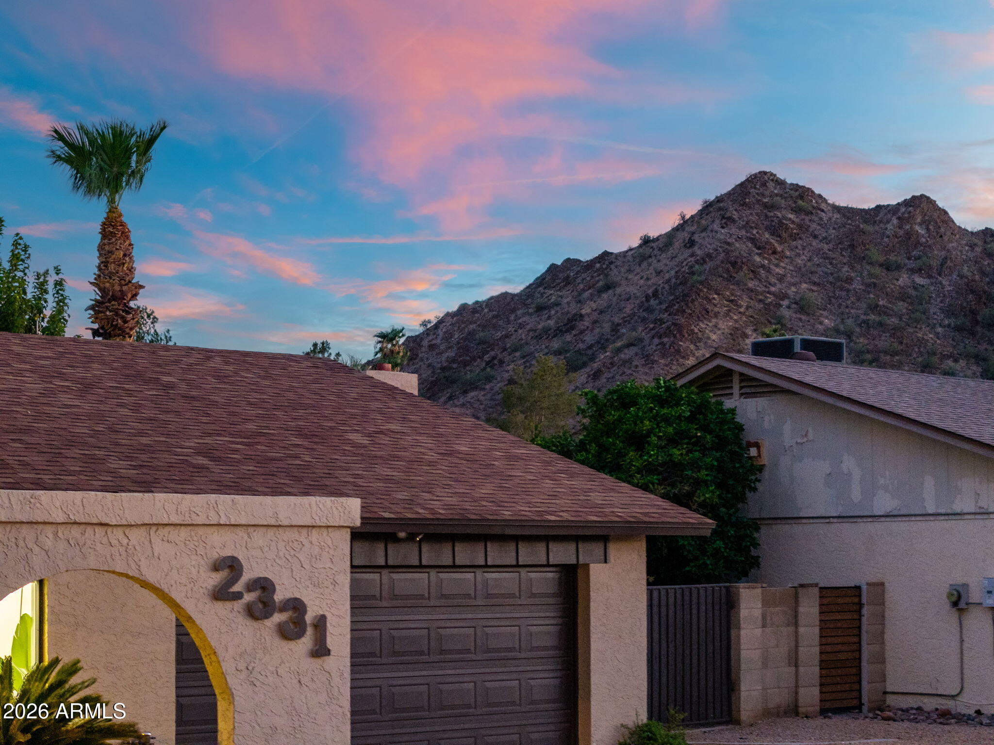 2331 E SUNNYSIDE Drive