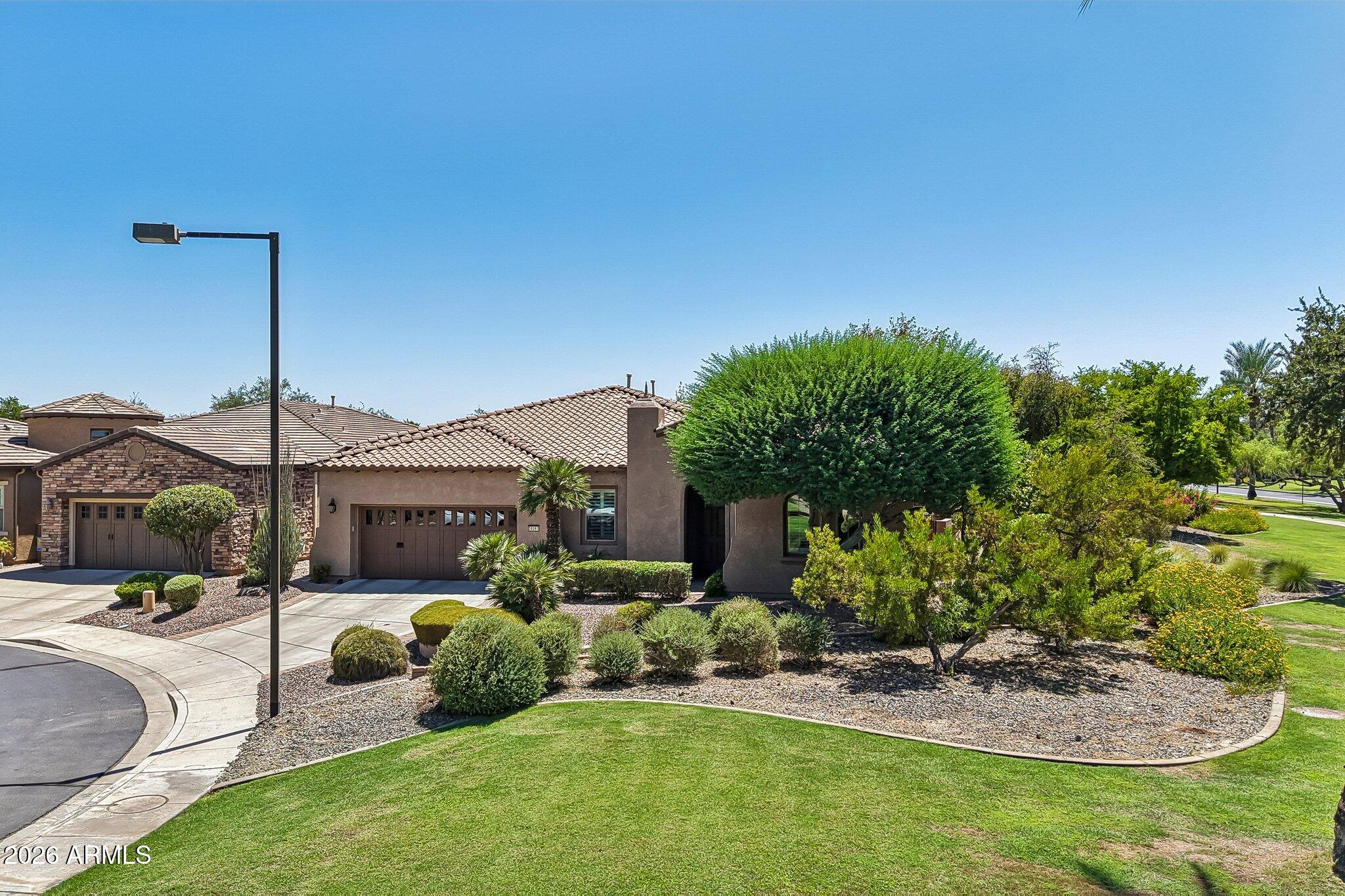 28261 N 124TH Drive