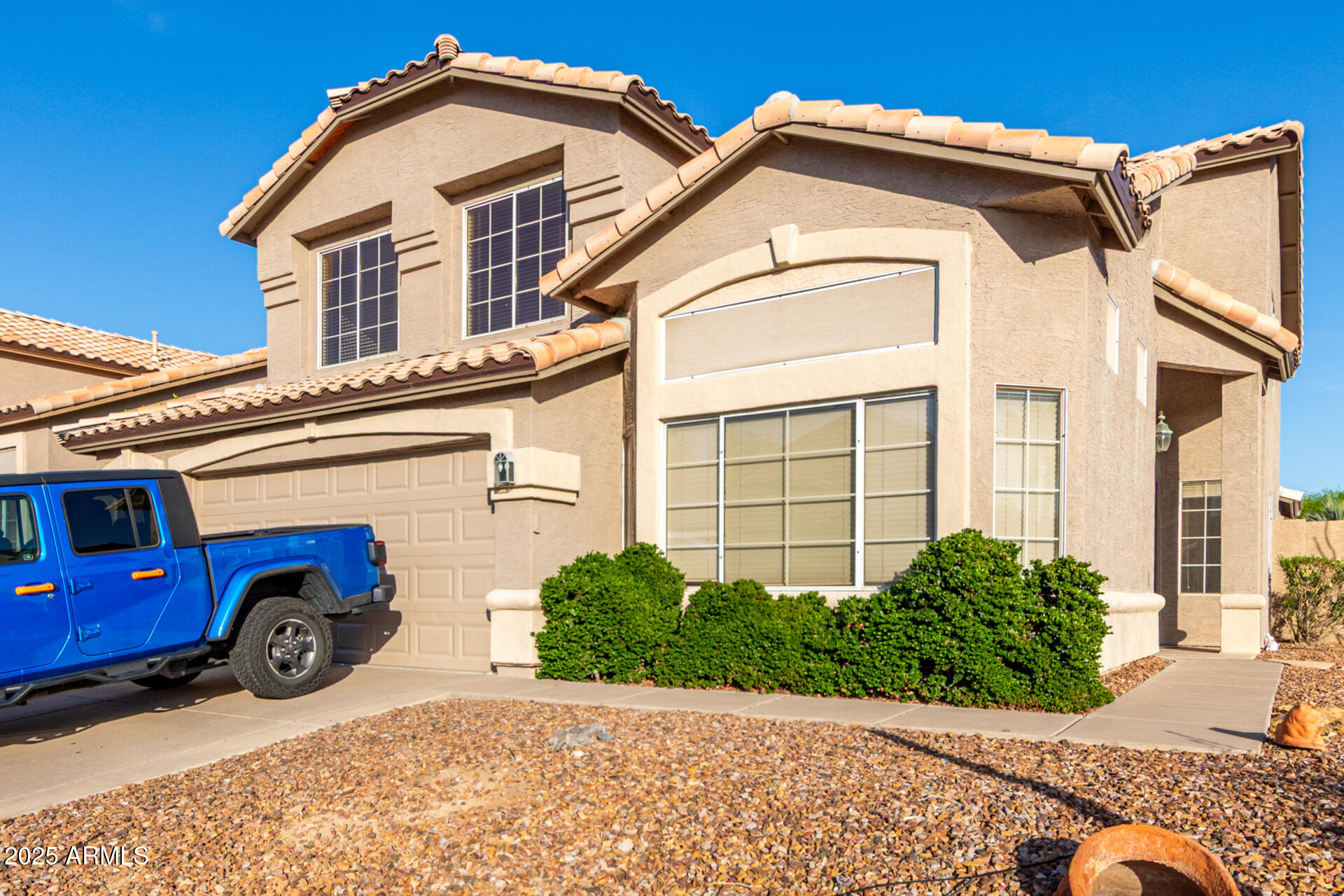 1701 E YUKON Drive