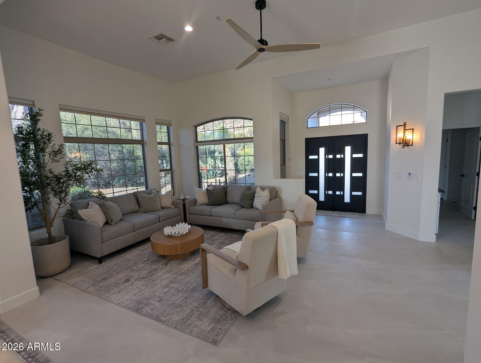 11501 E DESERT WILLOW Drive