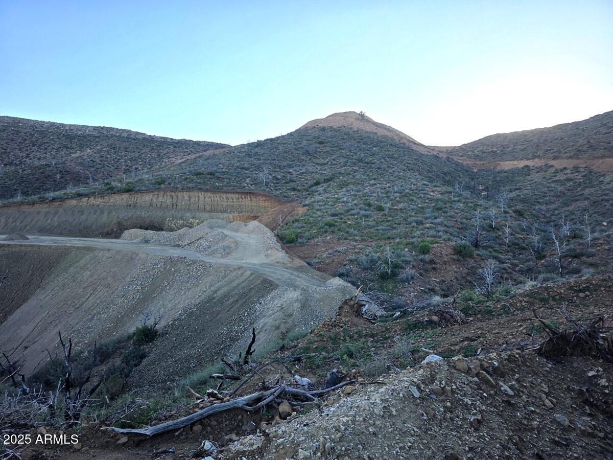 MM164 E State Highway 77 -- 1B