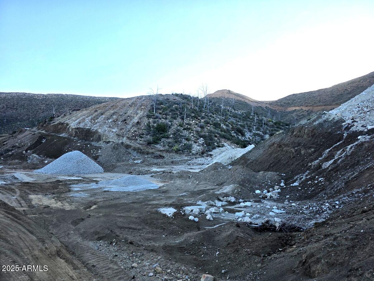 MM164 E State Highway 77 -- 1B