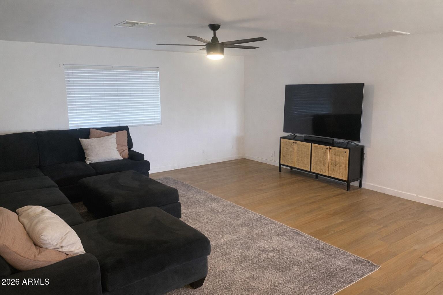 1033 W Hickory Street