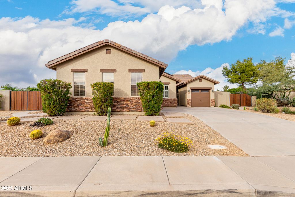 Photo of 3686 E Powell Way, Gilbert, AZ 85298 (MLS # 6960771)