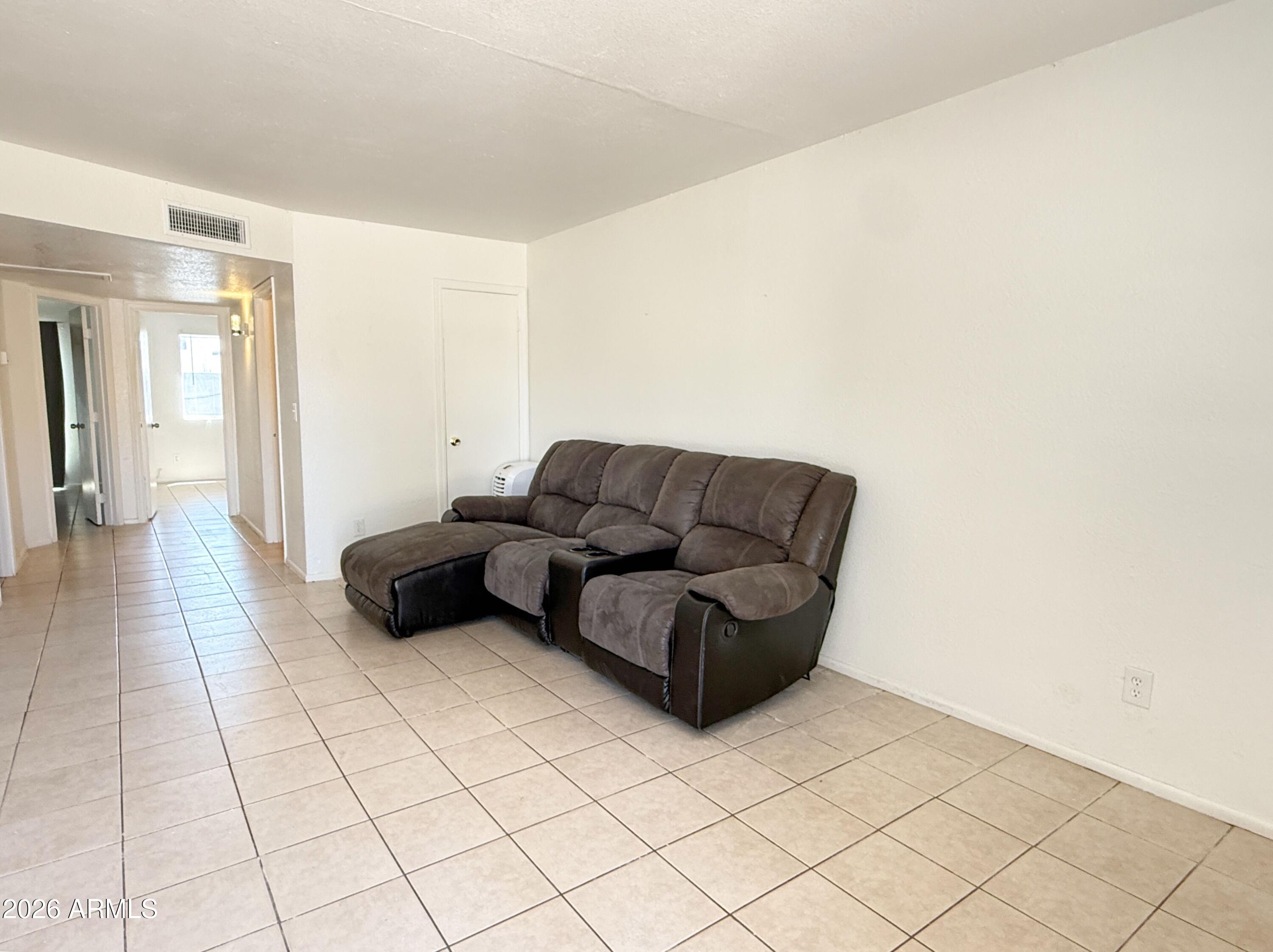 2061 S Apache Drive 1