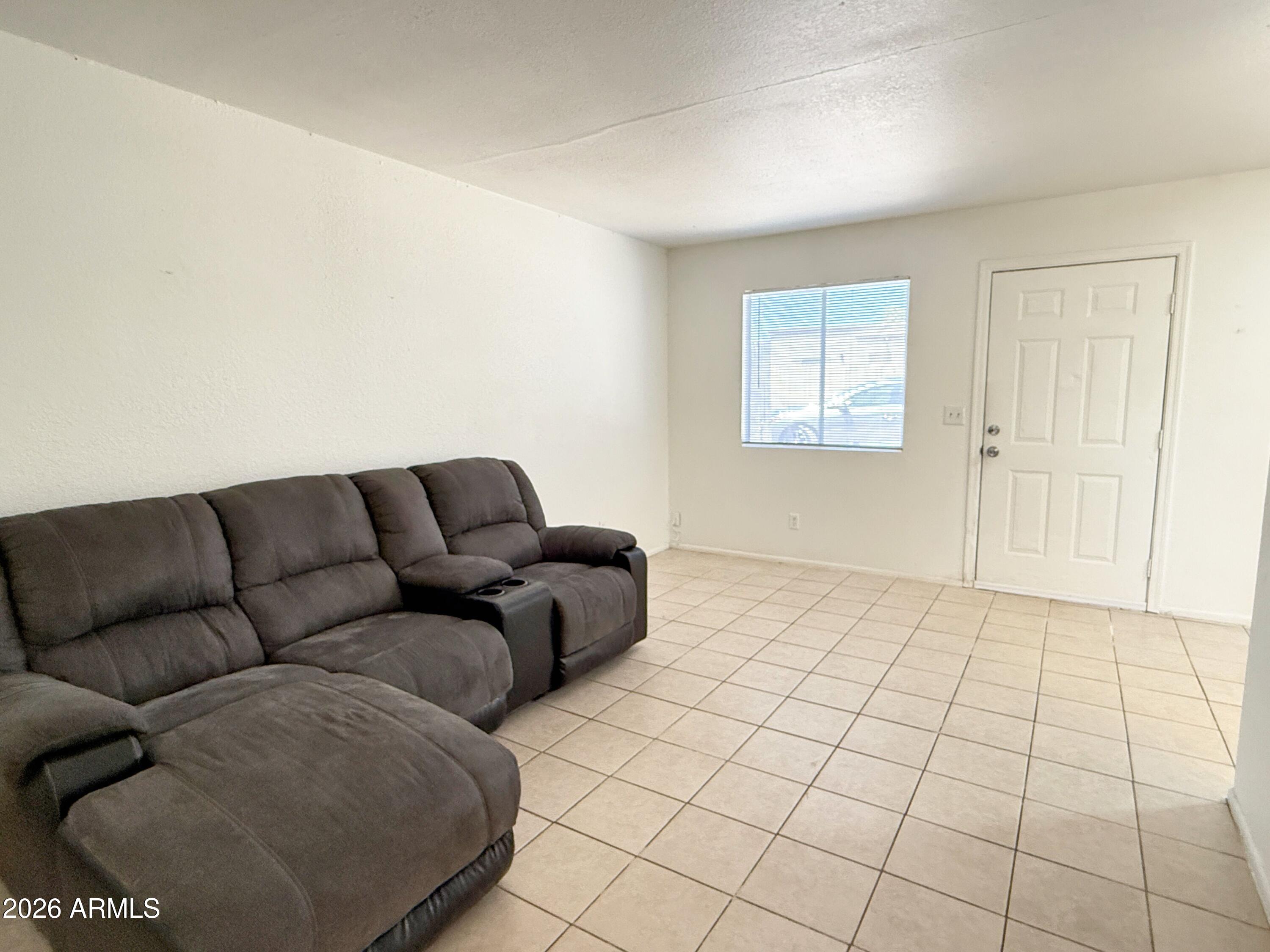 2061 S Apache Drive 1