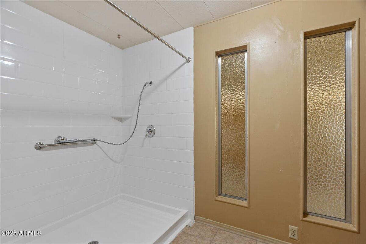 SUN LAKES UNIT 2 - Residential