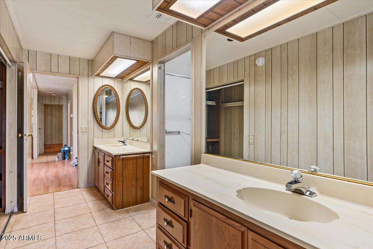SUN LAKES UNIT 2 - Residential